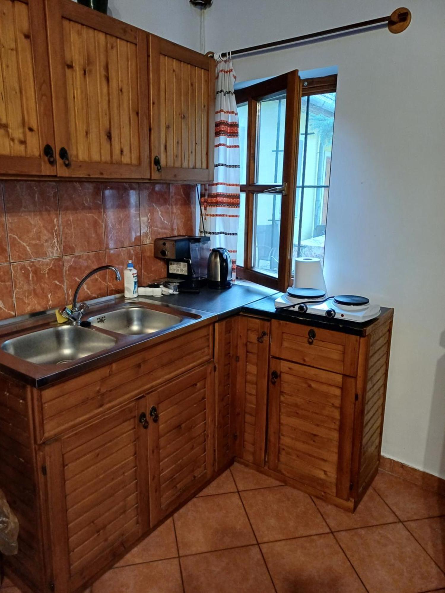 Zanati Apartmannhaz Nagykapornak Buitenkant foto